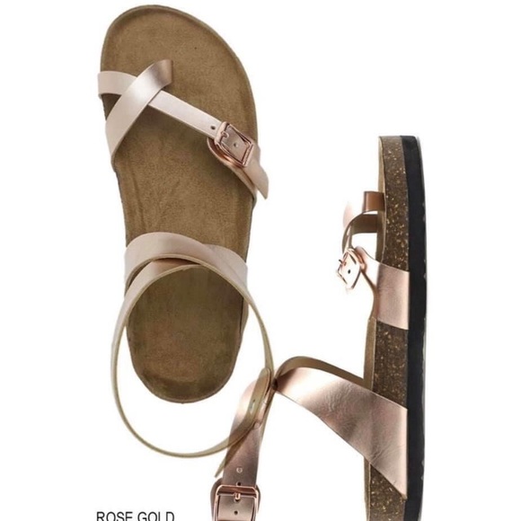 oakwoods Shoes - ❌SOLD❌ Oakwoods rose gold sandals